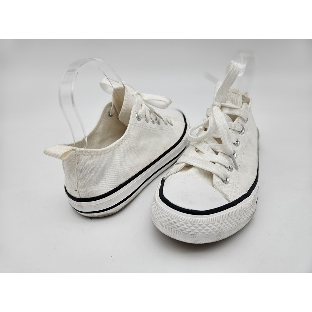 Taxi Athletic Shoes for Women size 7.5